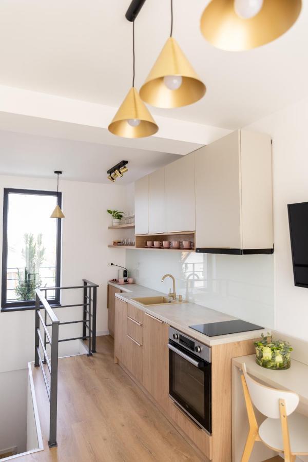 Studio 8 I One Bedroom Apartment I Airport I Therme โอโตเปนี ภายนอก รูปภาพ
